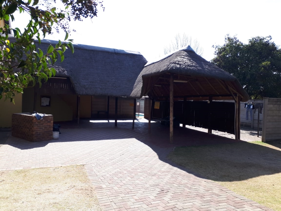 3 Bedroom Property for Sale in Vaalpark Free State
